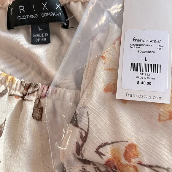 TRIXXI Floral Long Sleeve Blouse with Sweet Heart Neckline NWT - Picture 5 of 6